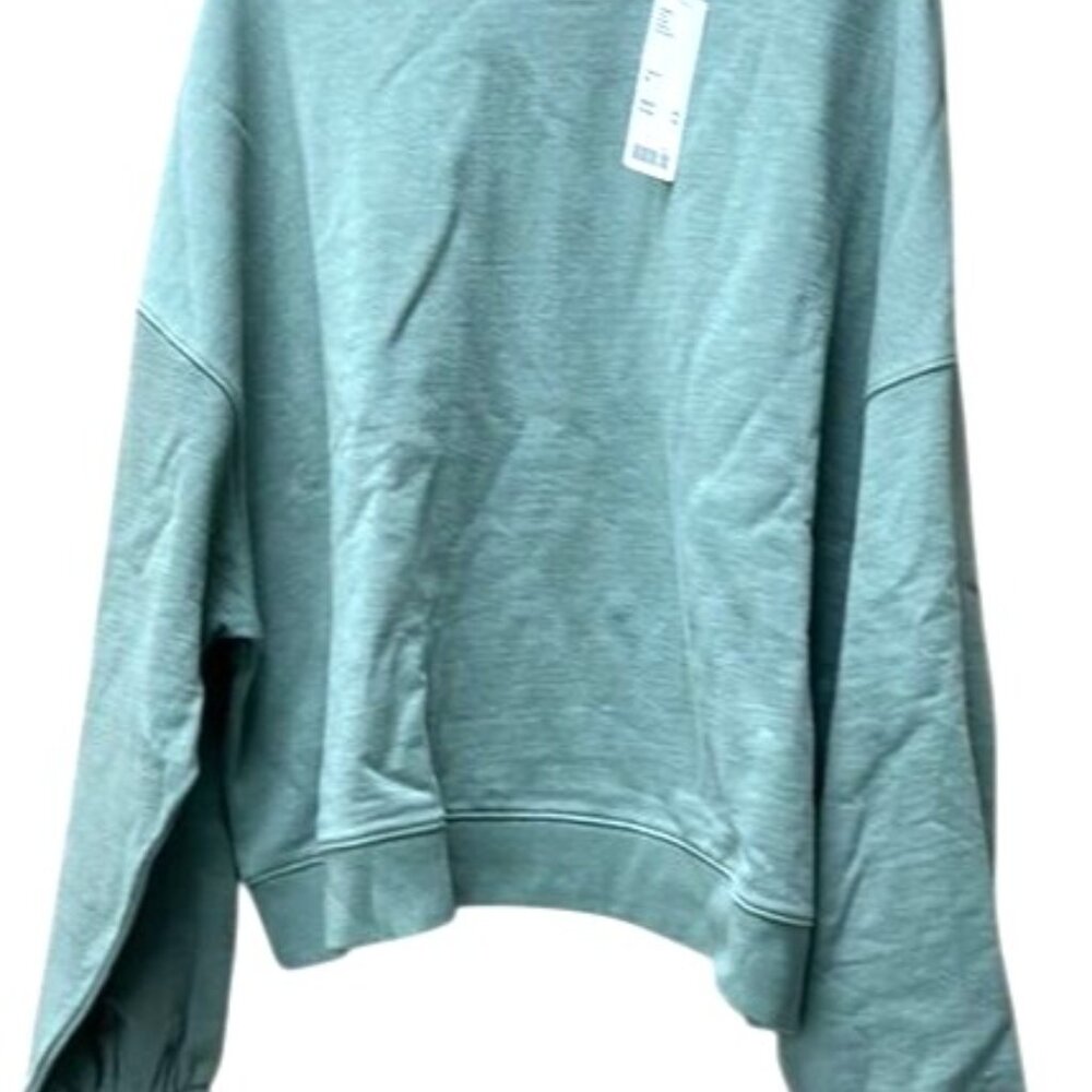NWT Standard Cloth Sage Green Crewneck Sweatshirt With Elastic Cuffs Size M
